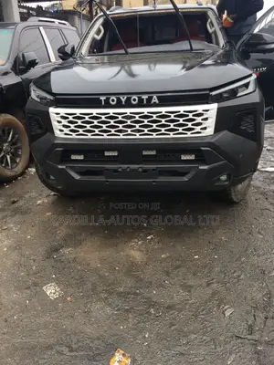 Upgrade Kit Hilux 2015-2026 Inside and Out Side