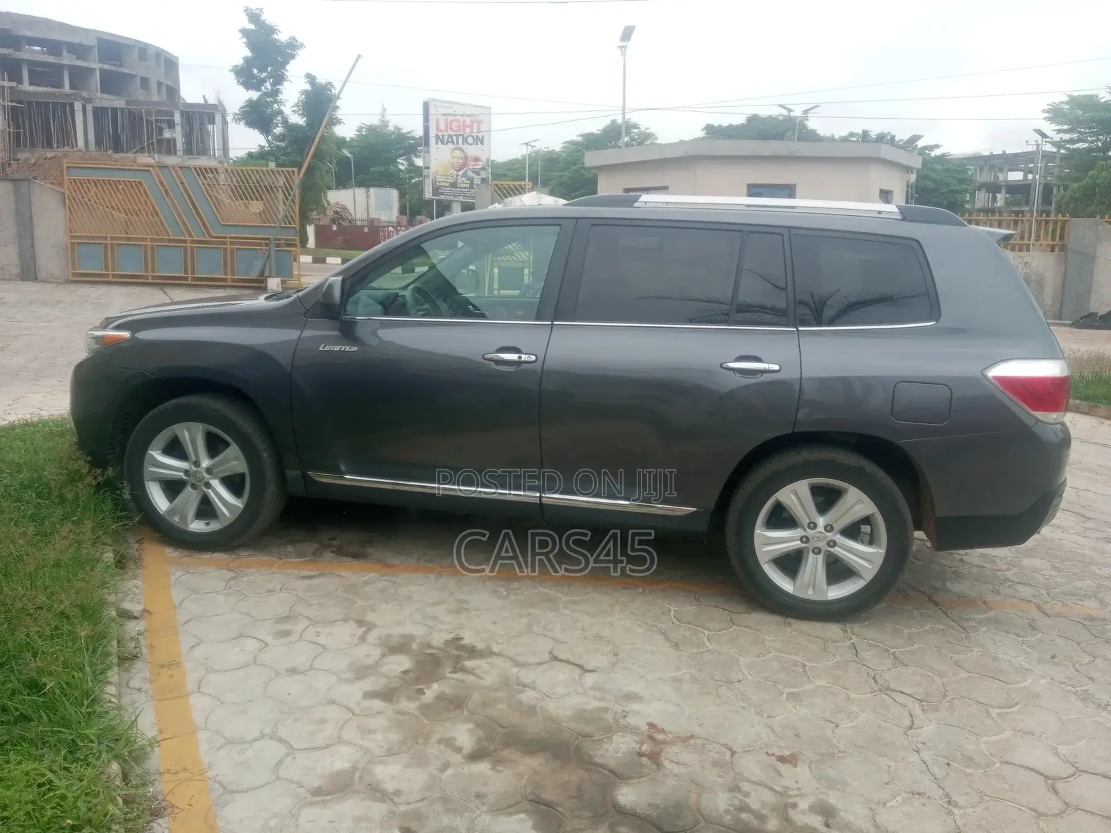 Toyota Highlander 2010 Gray