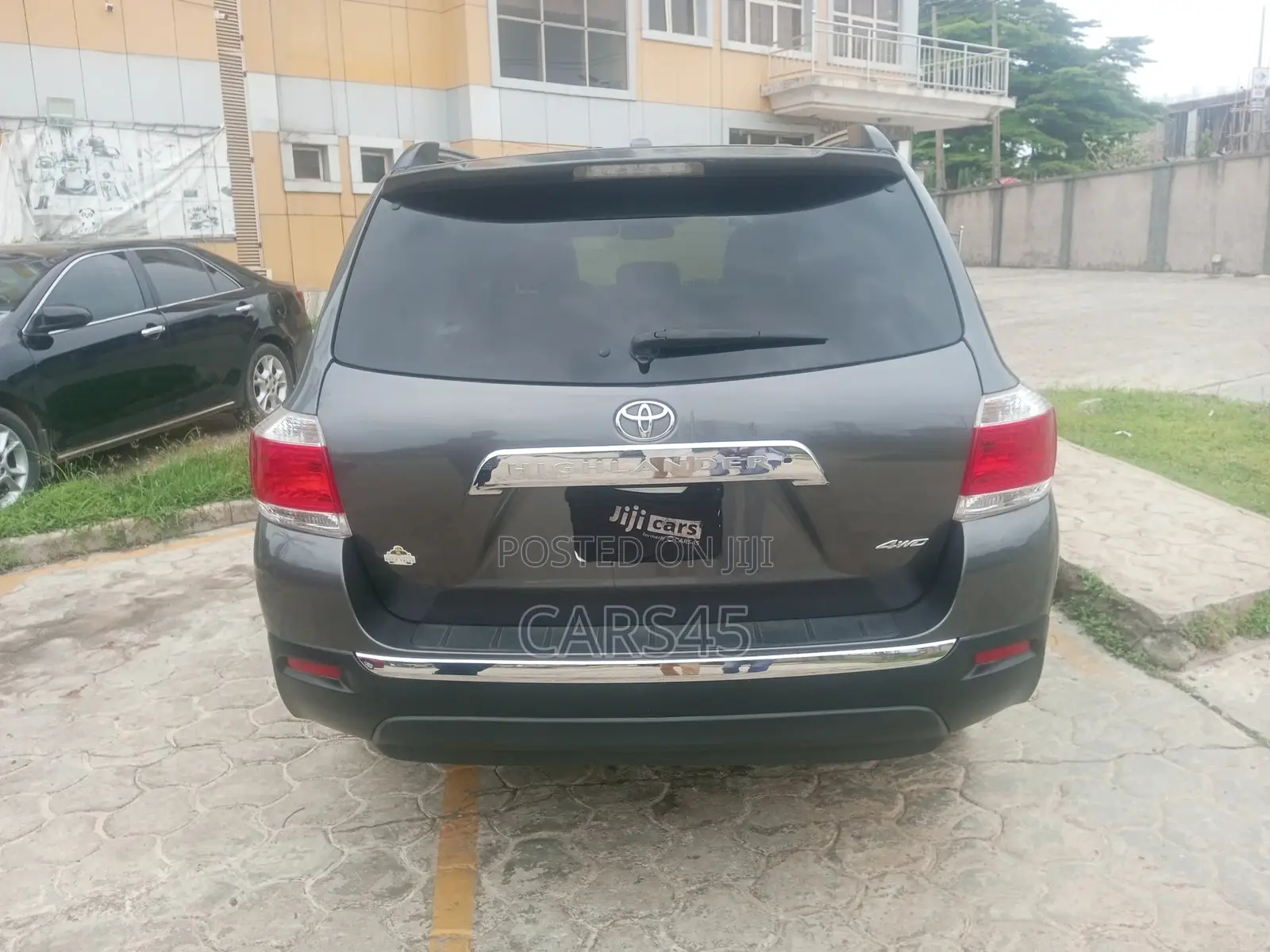 Toyota Highlander 2010 Gray