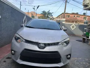 Toyota Corolla S 4dr Sedan (1.8L 4cyl CVT) 2015 Silver