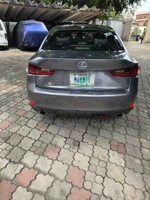Lexus IS 2015 Gray