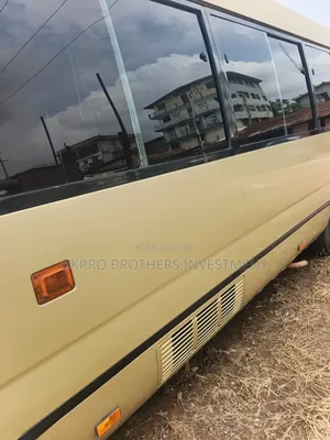 Toyota Coaster 2017 Gold