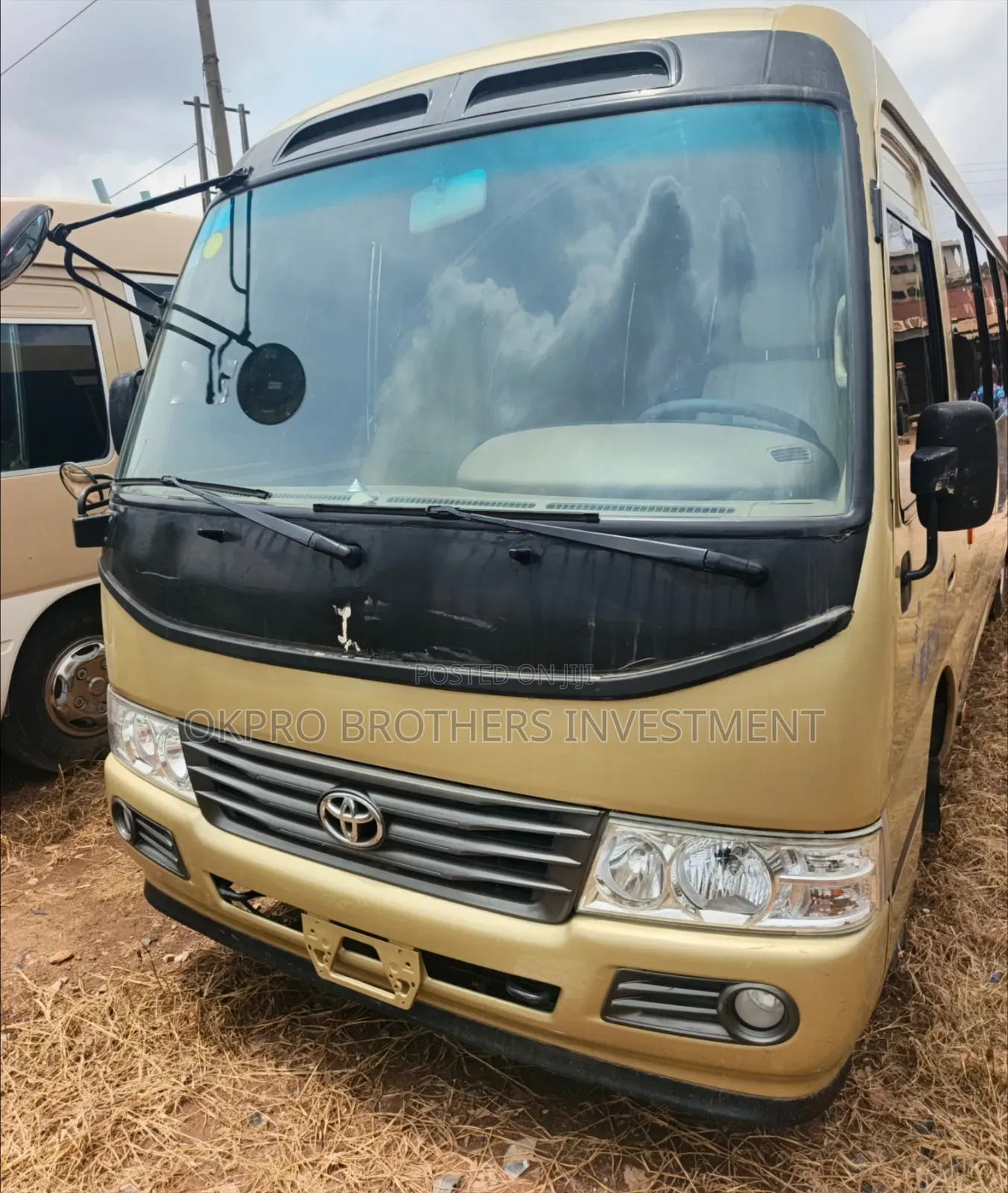 Toyota Coaster 2017 Gold