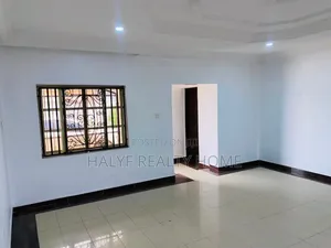 3bdrm Bungalow in Vintage Estate, Apo Resettlement for rent