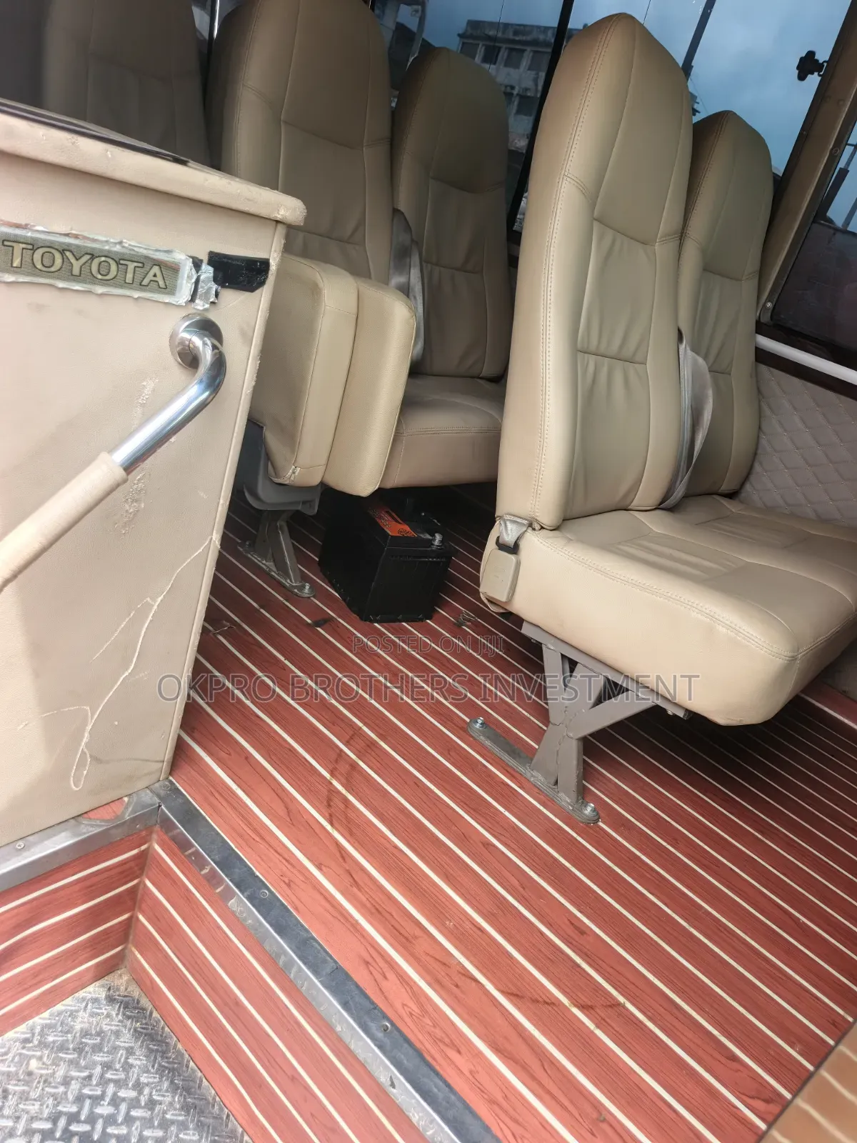 Toyota Coaster 2017 Gold
