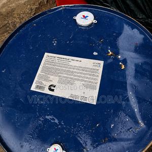 Valvoline Premium Blue 7800 15w-40 Diesel Engine Oil Drum