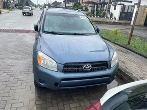 Toyota RAV4 2008 Blue
