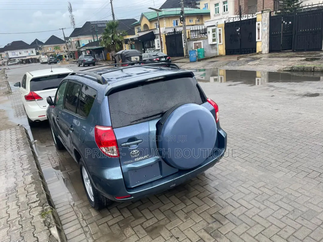 Toyota RAV4 2008 Blue