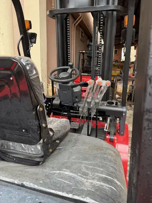 Heavy Duty Forklift 3t