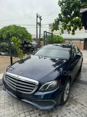 Mercedes-Benz E300 4Matic AWD Sedan (2.0L 4cyl 9A) 2017 Blue