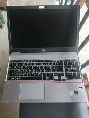 Laptop Fujitsu Lifebook E753 8GB Intel Core i5 HDD 320GB