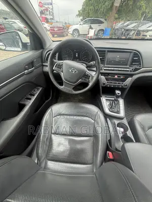 Hyundai Elantra 2016 White