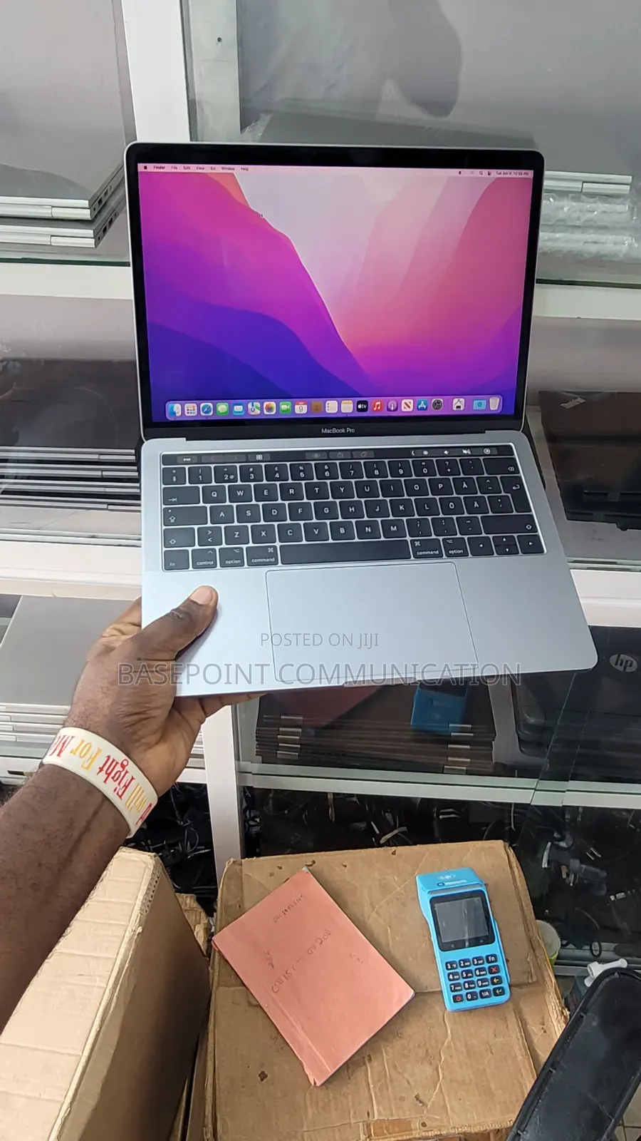 Laptop Apple MacBook Pro 2017 8GB Intel Core i5 SSD 256GB