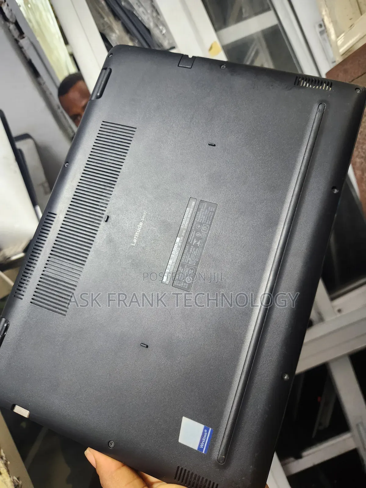Laptop Dell Latitude 3490 8GB Intel Core i5 SSD 128GB