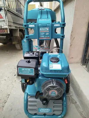 Total Gasoline High Pressure Washer. 6.0hp