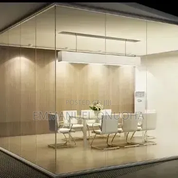 Frameless Glass Office Partition/ Conference