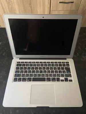 Laptop Apple MacBook Pro 2015 4GB Intel Core i5 SSD 128GB