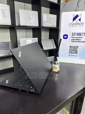 Laptop Lenovo ThinkPad E14 Gen 1 8GB Intel Core i3 SSD 256GB