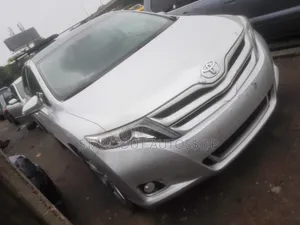 Toyota Venza 2014 Silver