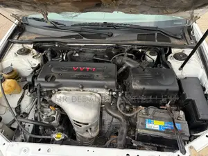 Toyota Camry 2005 White