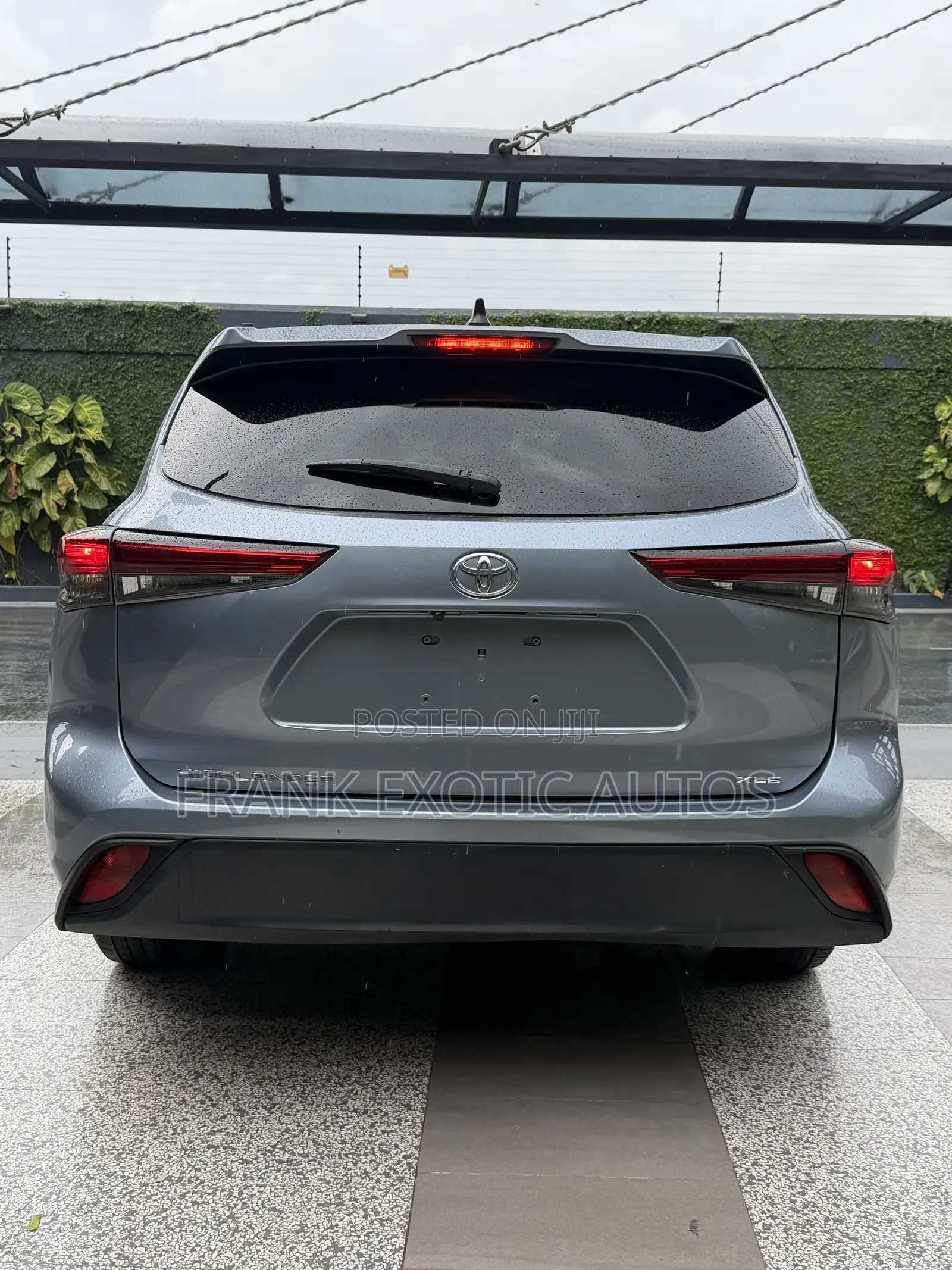 Toyota Highlander LE 2022 Blue
