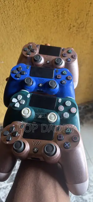 Ps 4 Controllers