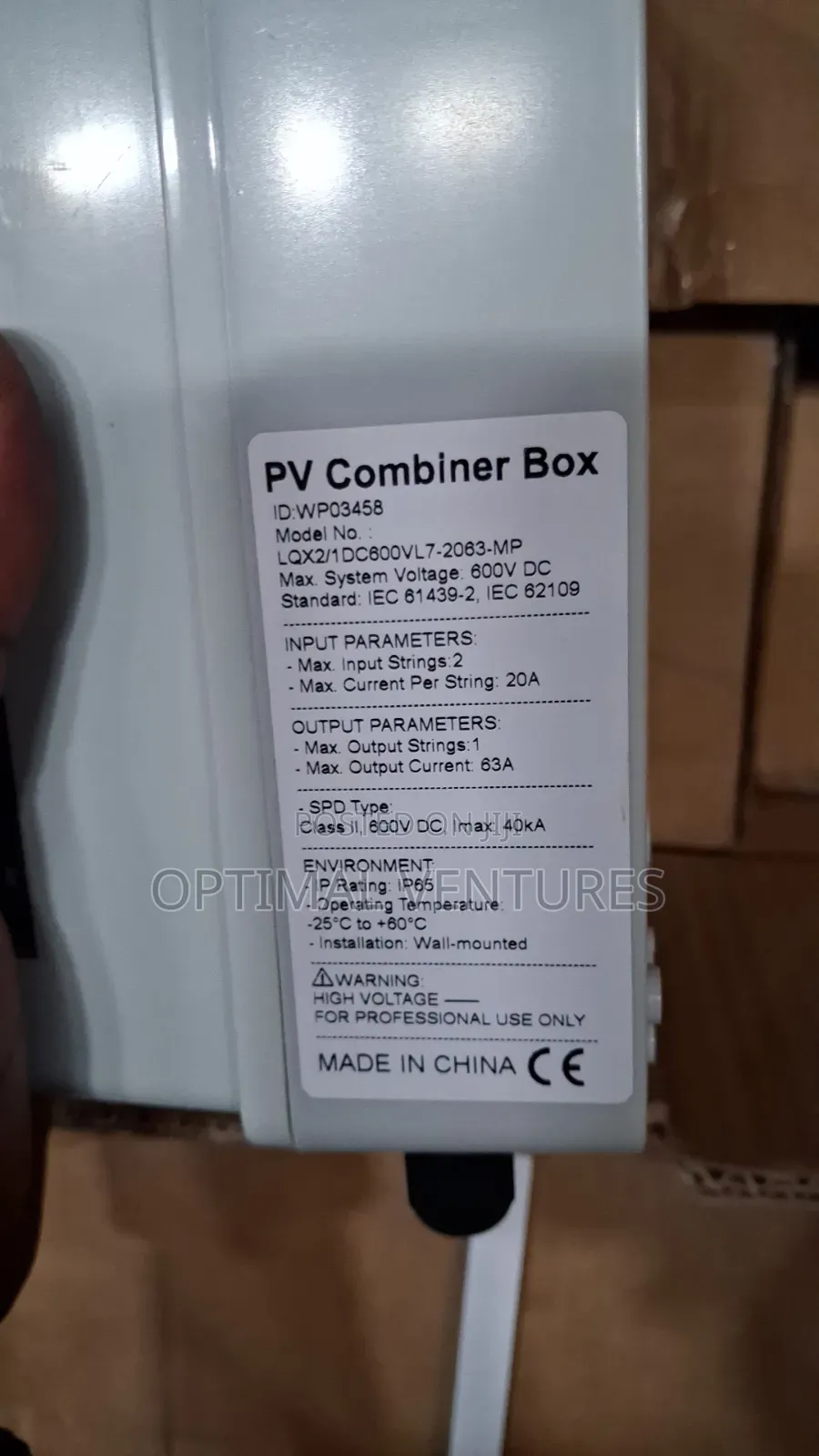 2 Way in 1 Way Out Pv Combiner Box