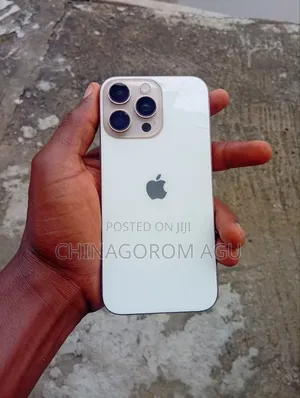 Apple iPhone 16 Pro Max 256 GB Gold