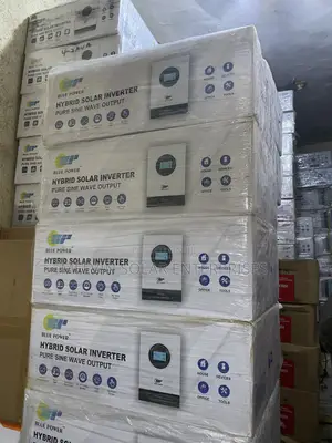 4.2kca 24v Blue Power Solar Hybrid Pure Sine Wave Inverter Available