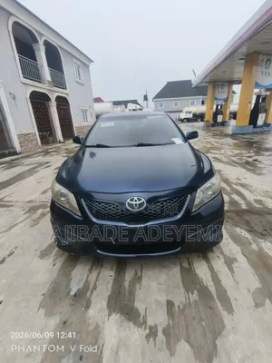 Toyota Camry SE 4dr Sedan (2.5L 4cyl 6A) 2011 Blue