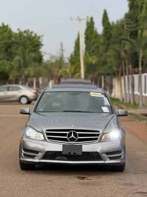 Mercedes-Benz C300 2014 Gray