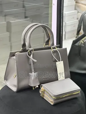 Holly Vivi Bag