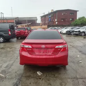 Toyota Camry SE V6 4dr Sedan (3.5L 6cyl 6A) 2012 Red