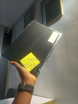 Laptop 4GB Intel Celeron SSD 128GB
