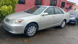 Toyota Camry 2004 Silver