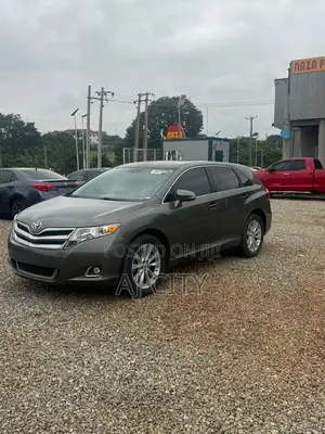 Toyota Venza LE 2014 Green