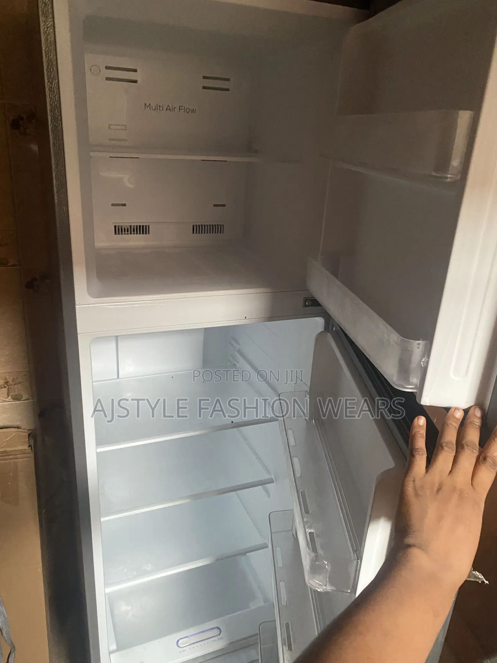 Refrigerator