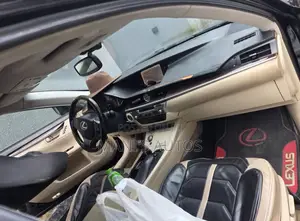 Lexus ES 2013 Black