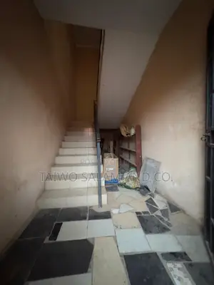 4bdrm Duplex in Akobo for sale