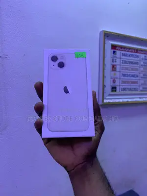 New Apple iPhone 13 256 GB White
