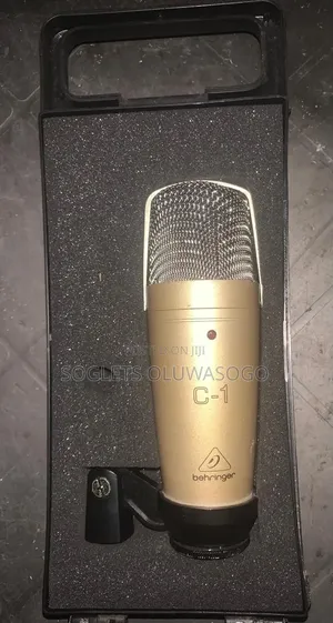 Neatly Used C1 Behringer Condenser Microphone