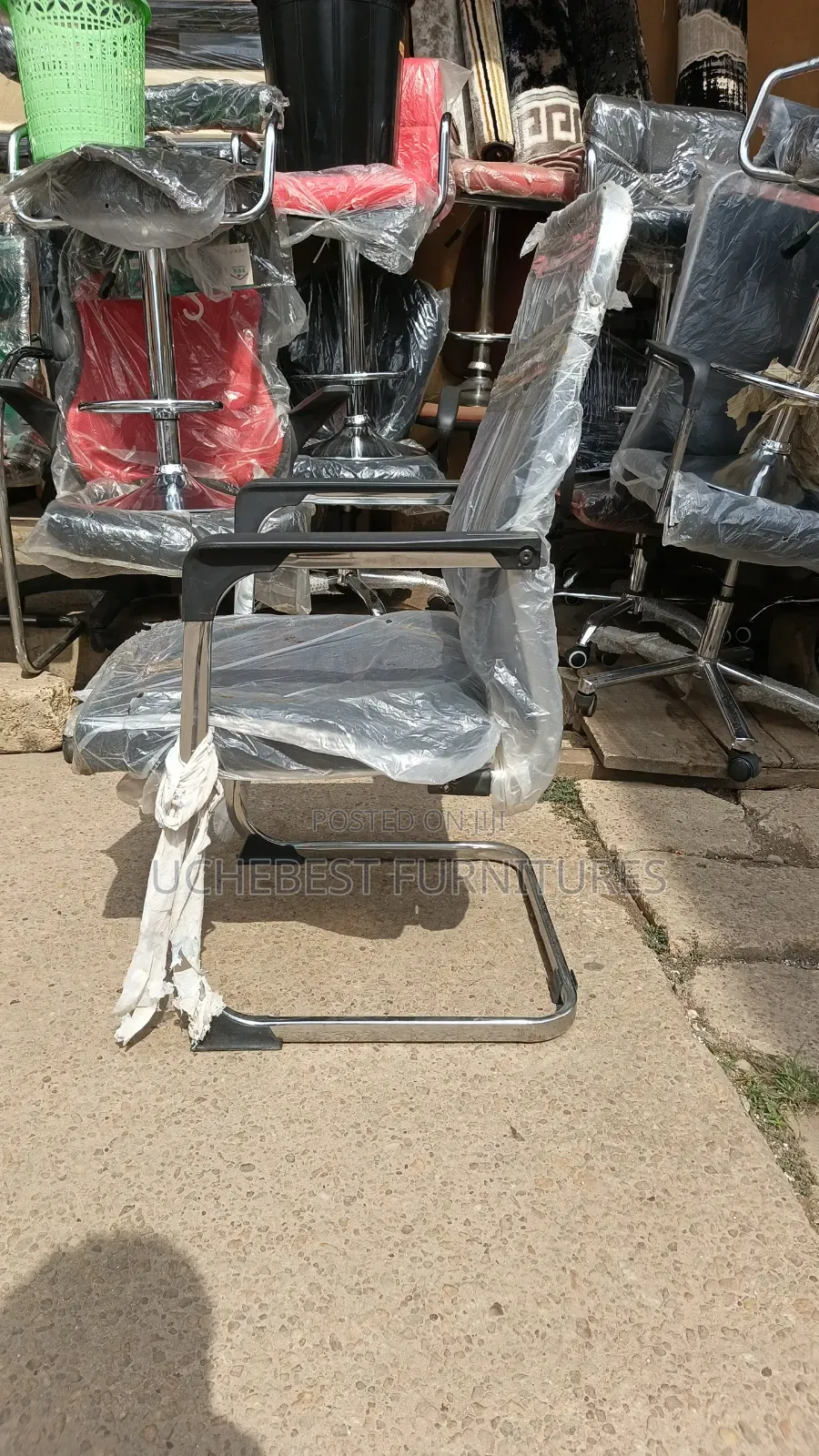 Big Visitors Office Chair