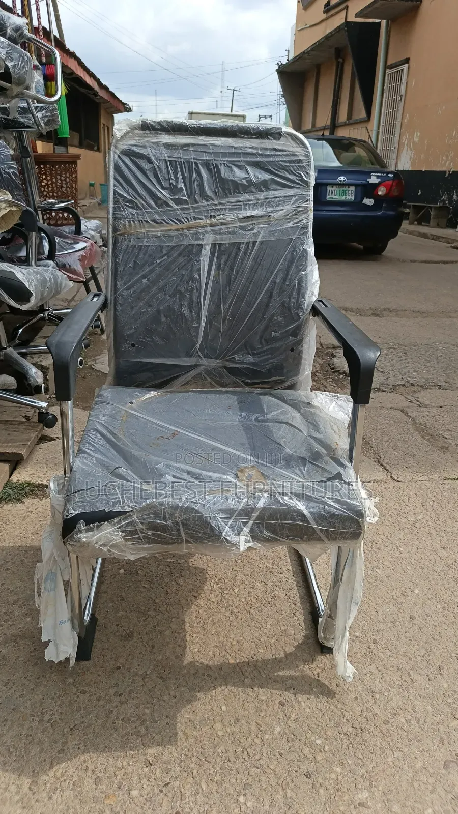 Big Visitors Office Chair