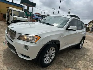BMW X3 sDrive28i 4dr SUV (2.0L 4cyl Turbo 8A) 2015 White