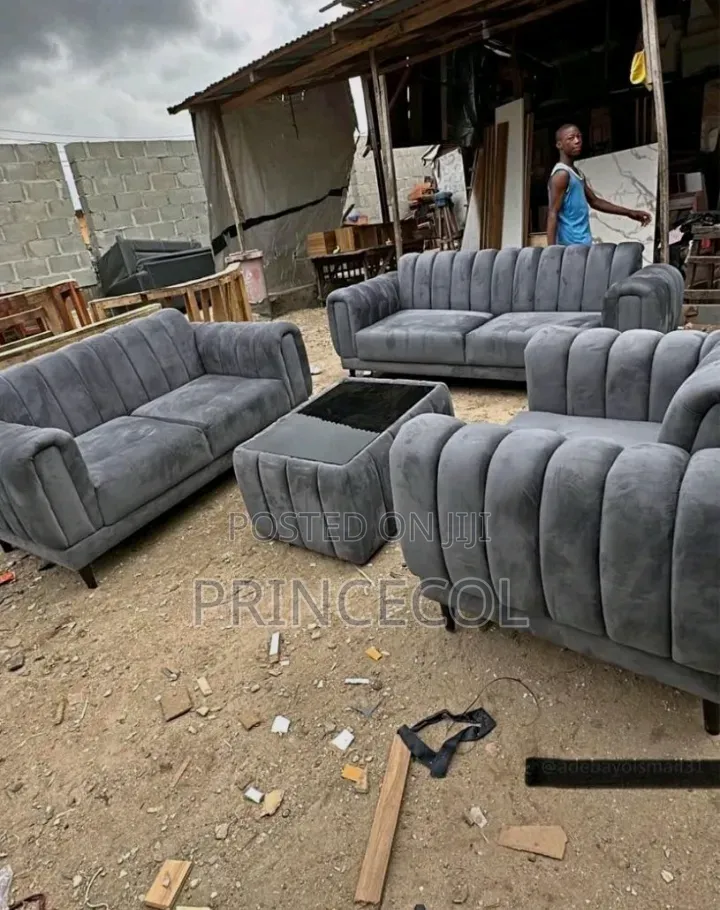 6 Seaters Sofa