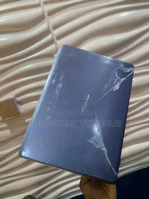 New Laptop Asus E406SA 4GB Intel Celeron SSD 128GB