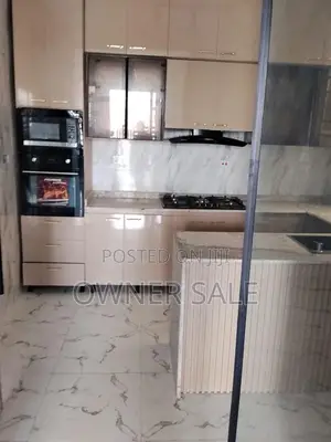 4bdrm Duplex in Ikota for sale