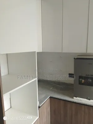 3bdrm Apartment in Berger Yard, Life Camp for rent