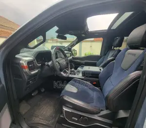 Ford F-150 2025 Blue