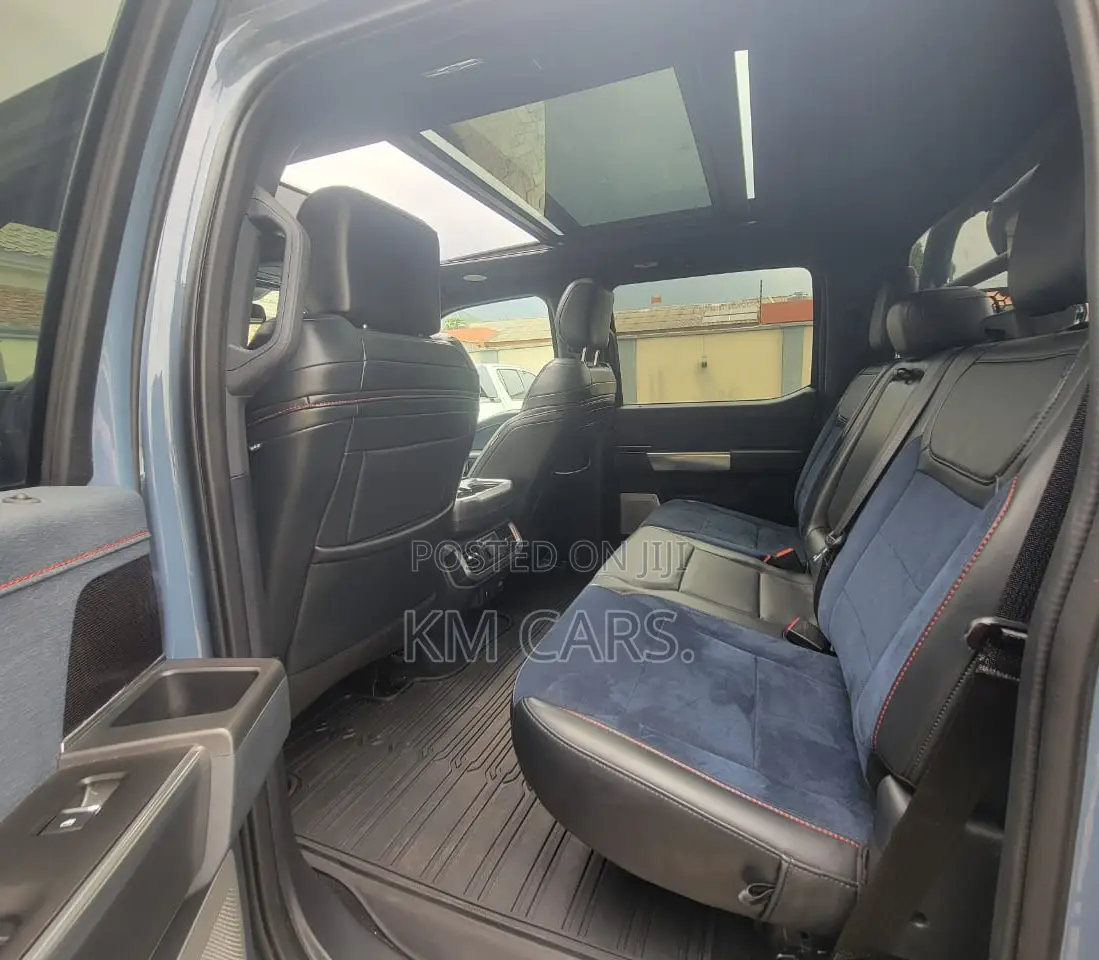 Ford F-150 2025 Blue